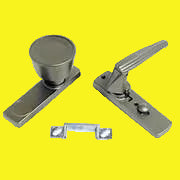 A silver-colored door latch with an 'L' shape in two different views, showing the front and the side.