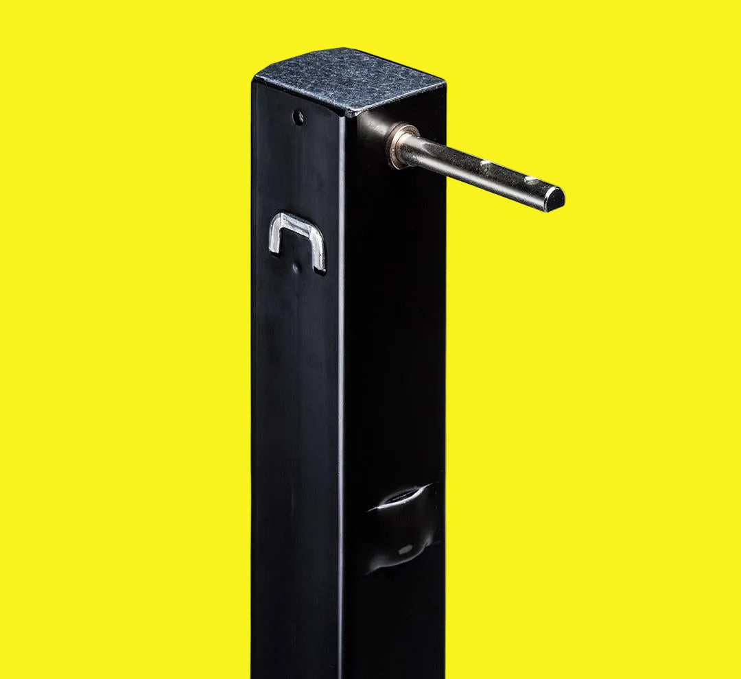 A black metal lead leg for 5th wheel camper landing gear with a drop leg and cage pin.
